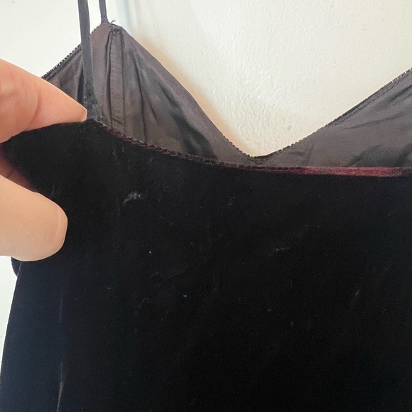 Vintage Joy Stevens Velour Ruffle Bottom Midi Dress 6 - Picture 6 of 10